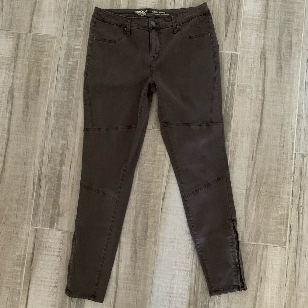 Mossimo Mid-Rise Jegging 6/28 Grey Moto Zip